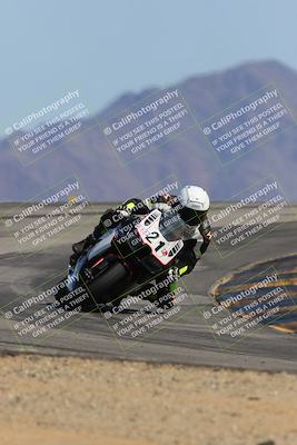 media/Mar-20-2025-Racers Edge (Thu) [[0731d8e3a1]]/2-B Group/Session 5 (Turn 12)/